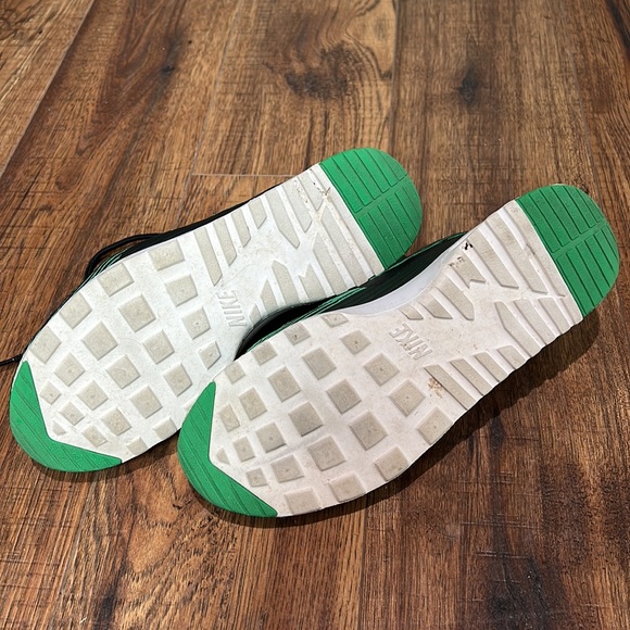 Nike Air Max Thea Kjcrd print green & black- like new - Picture 8 of 8